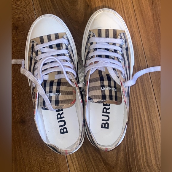 Burberry Check Cotton Sneakers - Picture 4 of 7